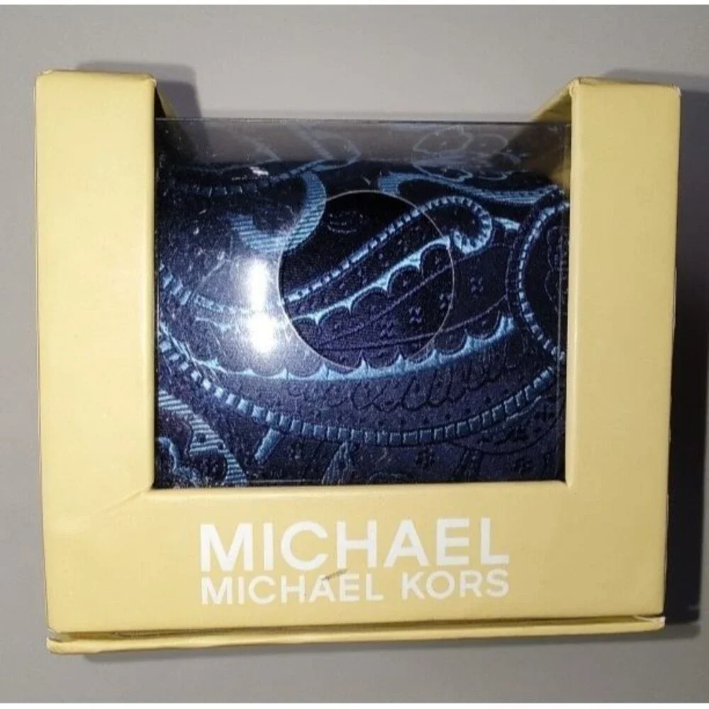 New in box Michael Kors Men's Beautiful Blue Silk Paisley Tie